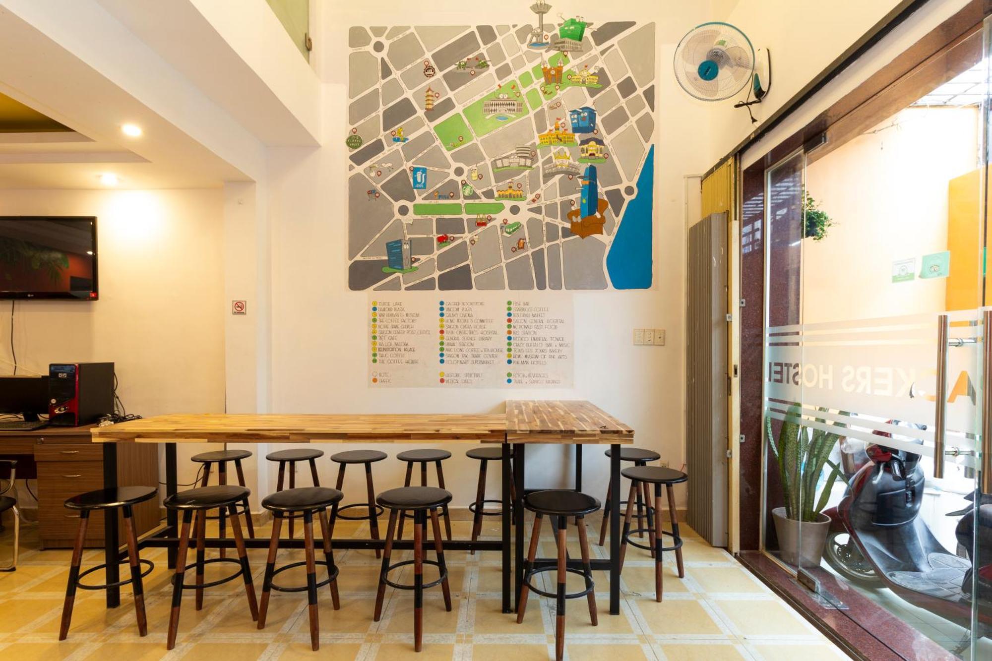 Ehome Saigon - Gao Hotel *